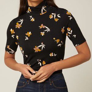 RW&CO mock neck floral top black size small